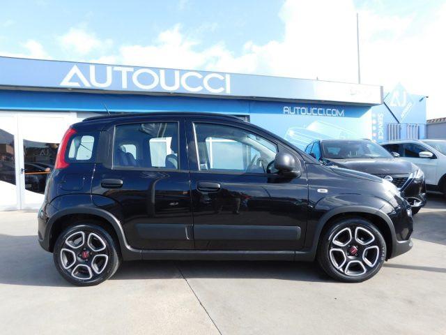 FIAT Panda 1.0 FireFly S&S Hybrid City Life NEOPATENTATI