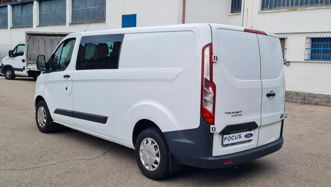Ford Custom Furgone doppia cabina 6 posti