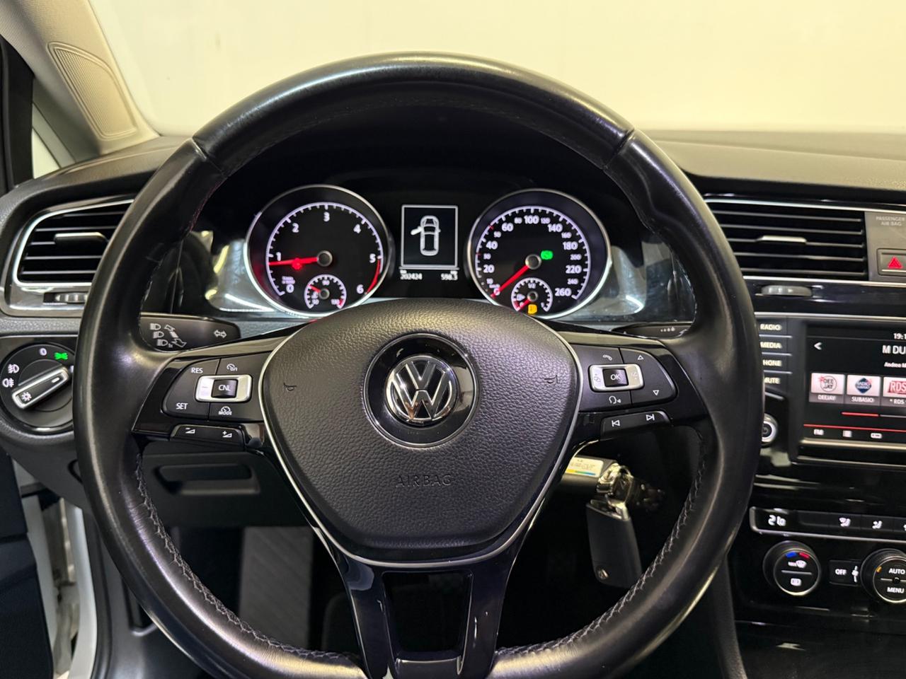Volkswagen Golf 1.6 TDI 110 CV DSG 5p. Business BlueMotion Technology