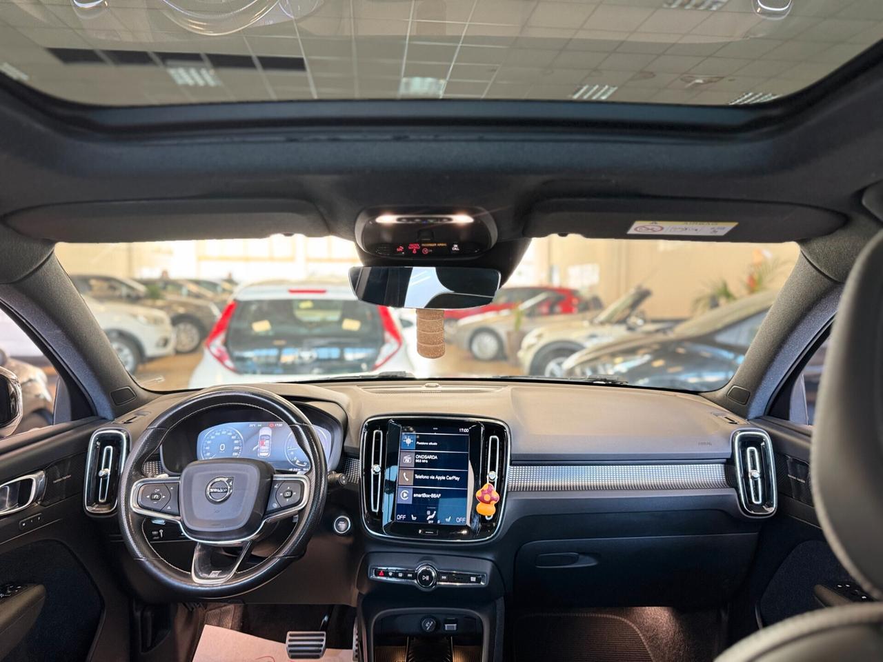 Volvo XC40 D4 AWD Geartronic R-design