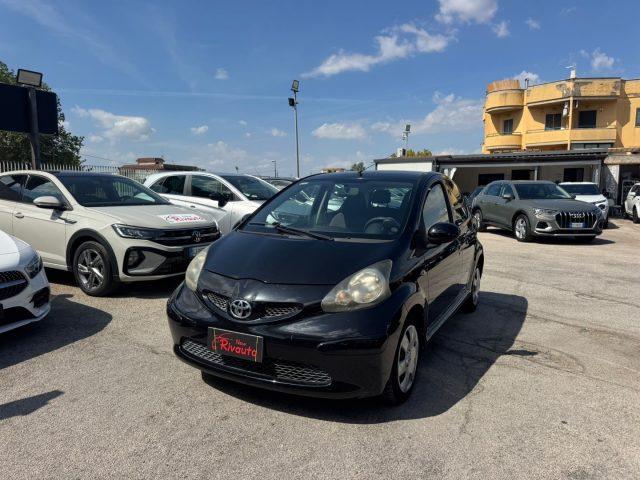 TOYOTA Aygo 1.0 12V VVT-i 5 porte Sol