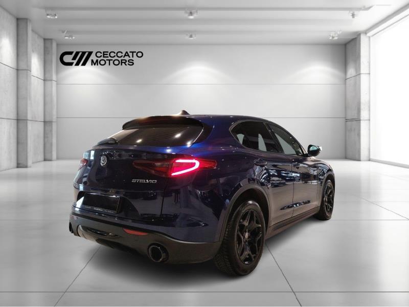 Alfa Romeo Stelvio 2.2 Turbo Business RWD AT8