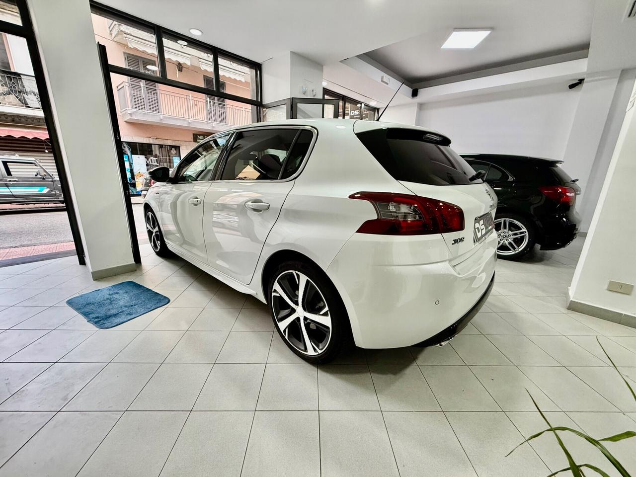 PEUGEOT 308 BlUE HDi 130 S&S GT LINE