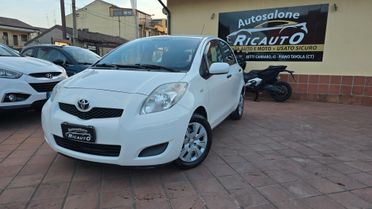 Toyota Yaris 1.0 5 porte Now
