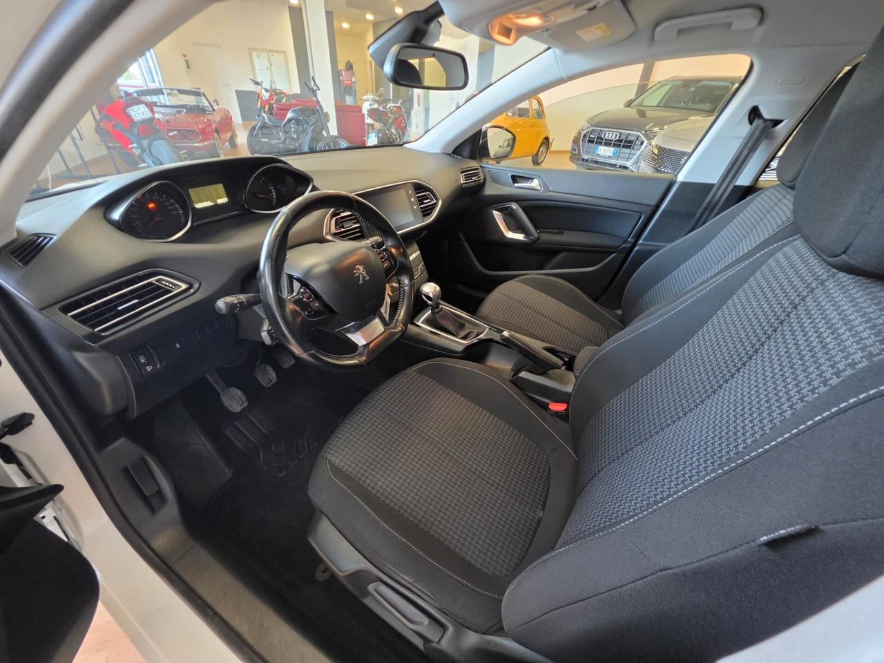 Peugeot 308 1.5 BlueHDi 100CV Business 2019