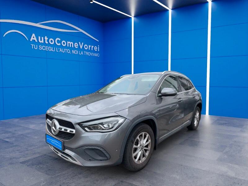 MERCEDES GLA (H247) GLA 200 Automatic ...