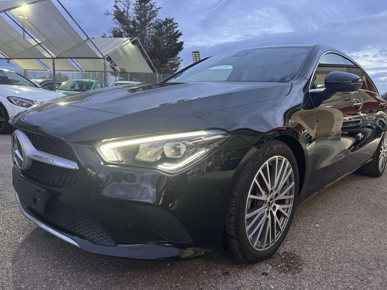 Shooting Brake d Premium auto ambient Retrocamera