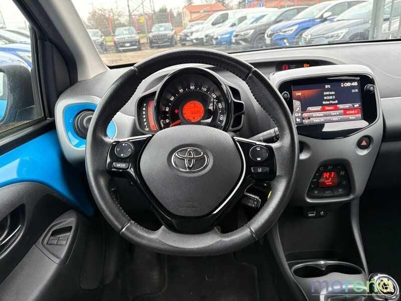 Toyota Aygo 1.0 72 CV x-play