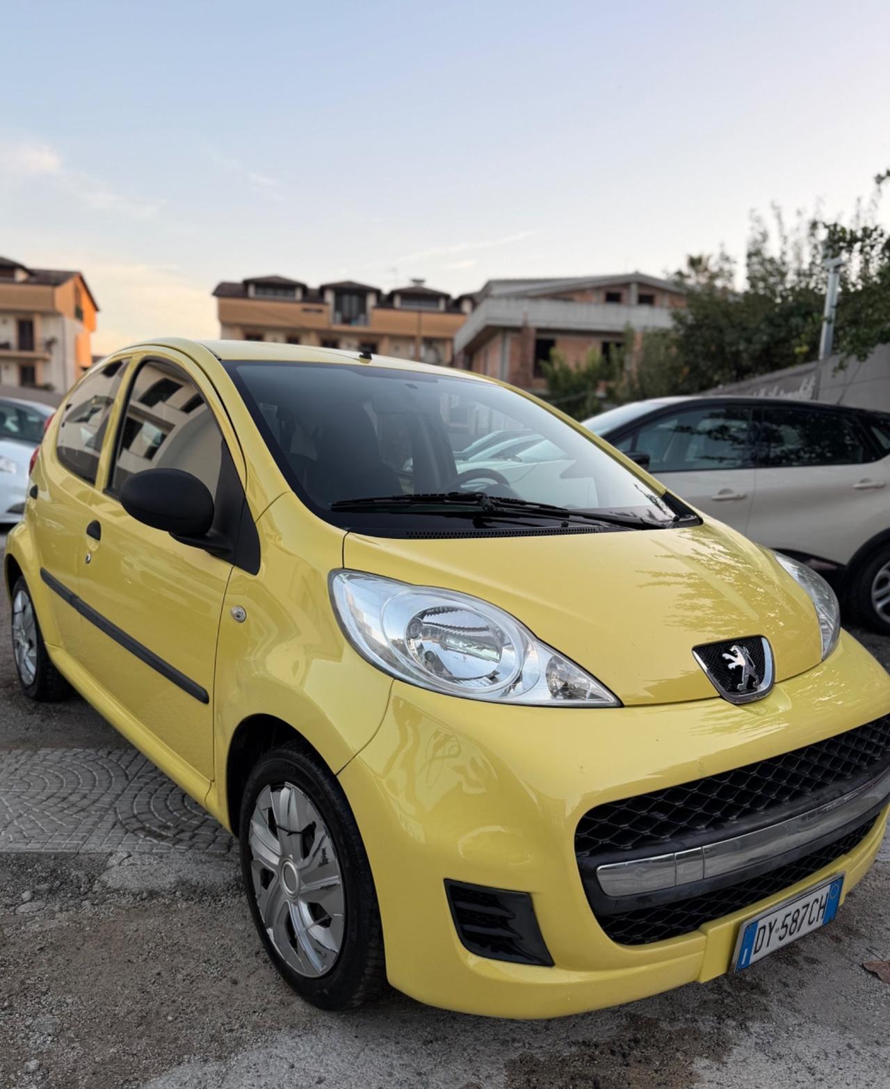 Peugeot 107 1.0 68CV 5p. Sweet Years