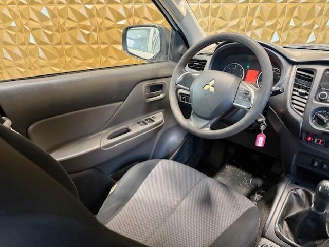 Mitsubishi L200 2.4 DI-D/154CV Double Cab Invite