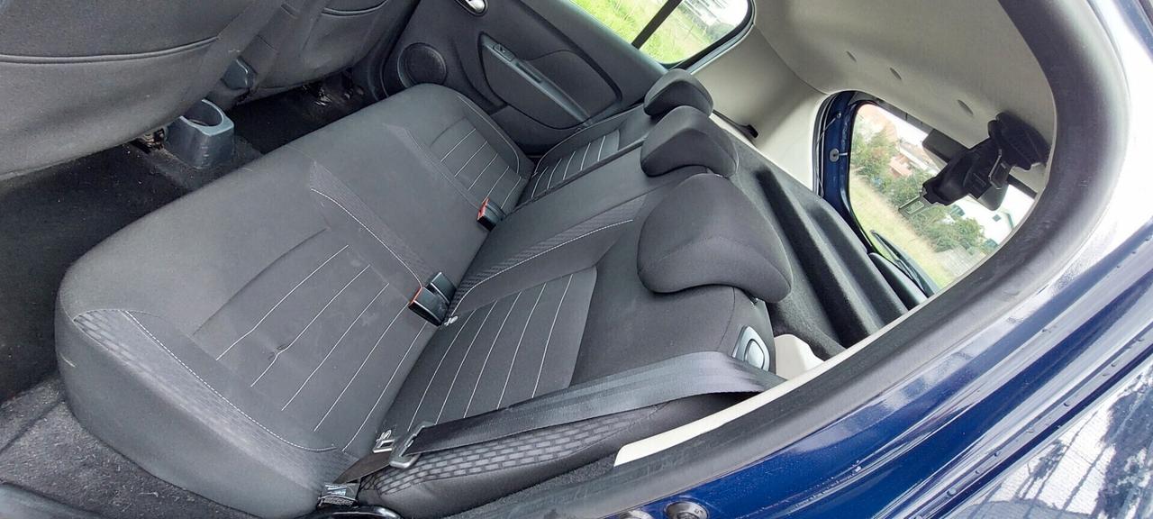 DACIA SANDERO 1,0 GPL DI SERIE CASA MADRE 100 CV TELEFONO X NEOPATENTATI IMPECCABILE