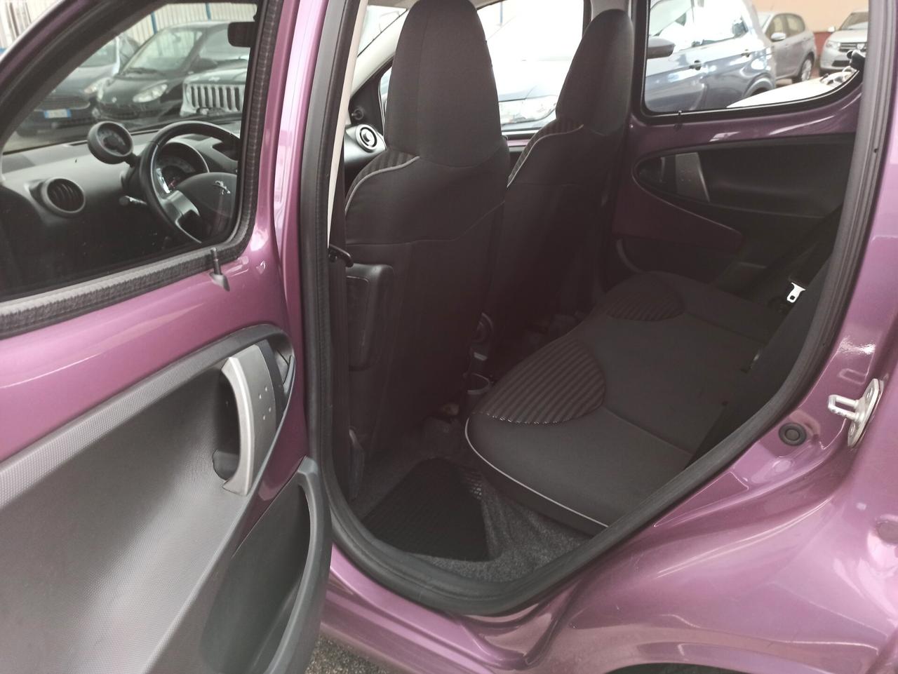 Peugeot 107 1.0 68CV 5p. Superga