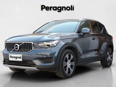 VOLVO XC40 B4 BENZINA AWD INSCRIPTION AUTOMATICA