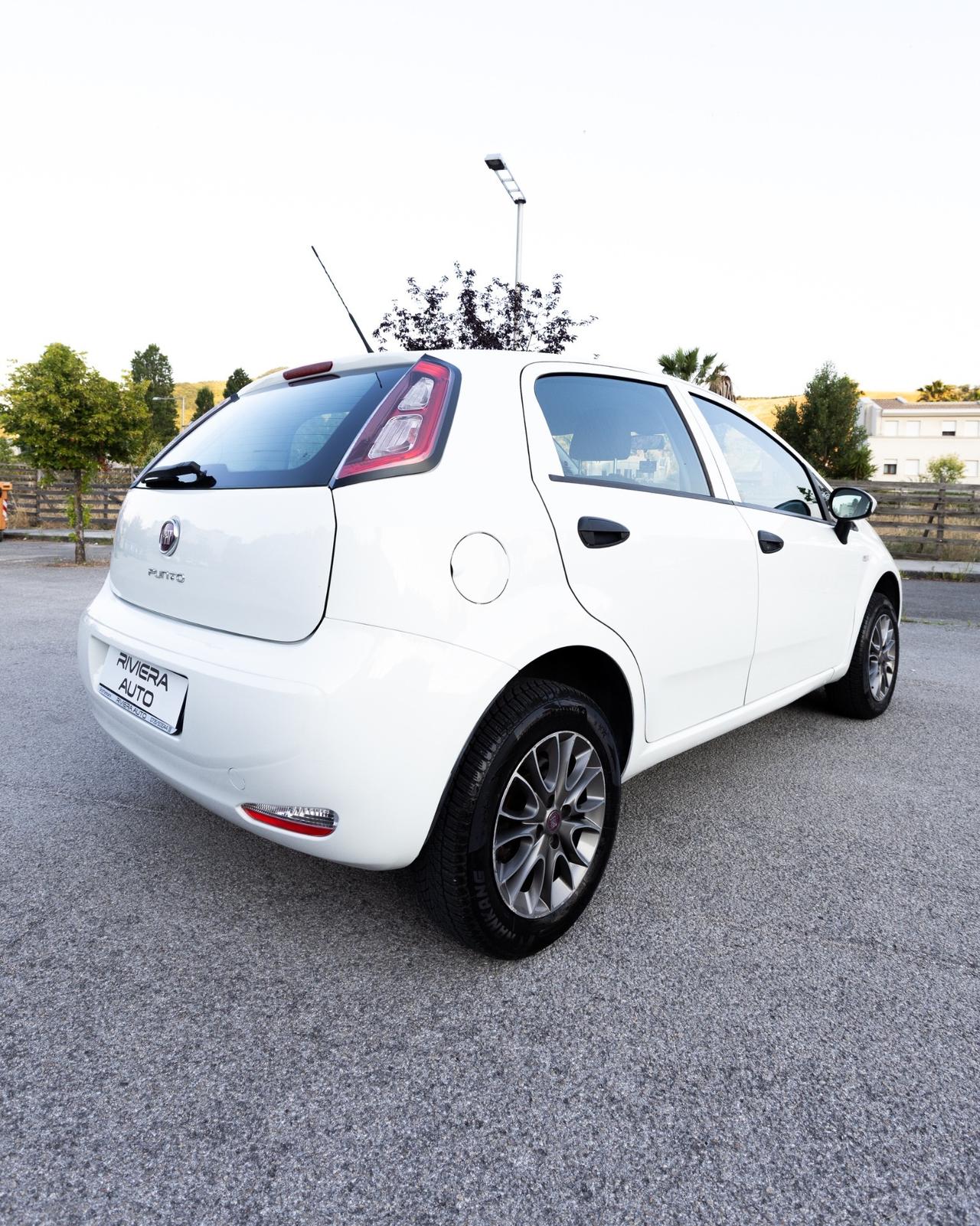 Fiat Punto 1.4 8V 5 porte Natural Power Street