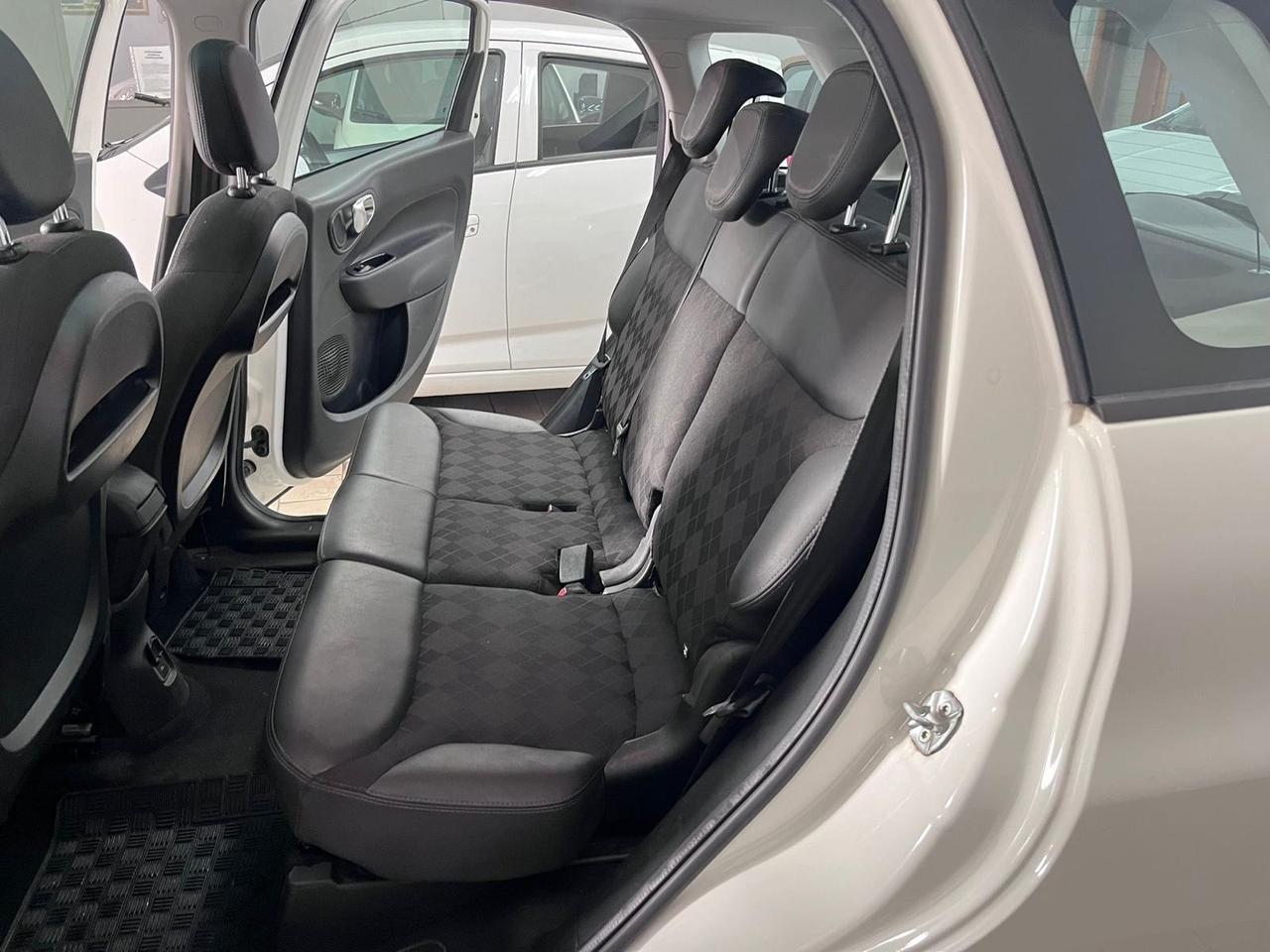 Fiat 500L 1.6 Mjt lounge tetto/nav full