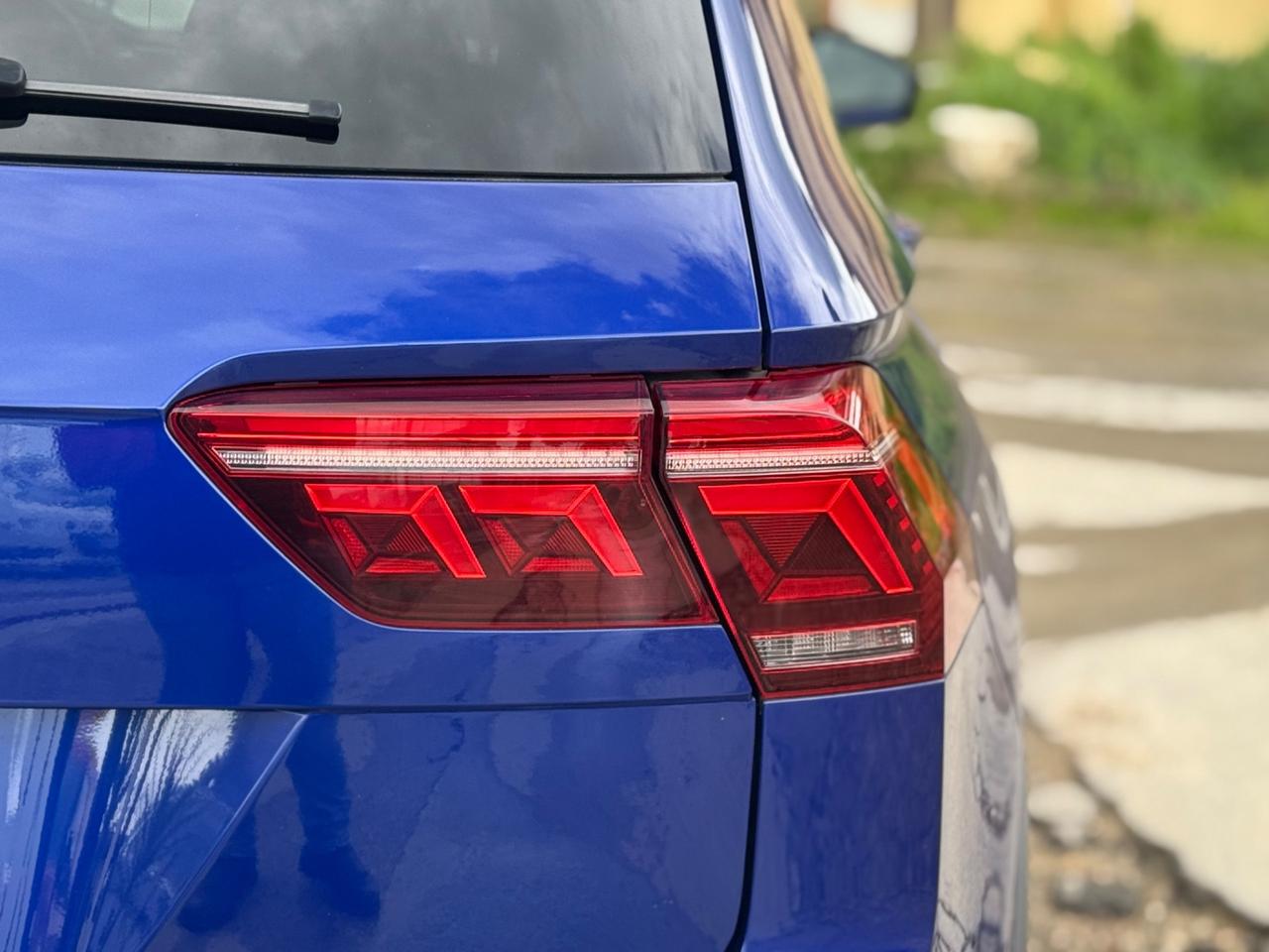 VOLKSWAGEN TIGUAN 2.0 TDI 150 CV R-LINE DSG FULL