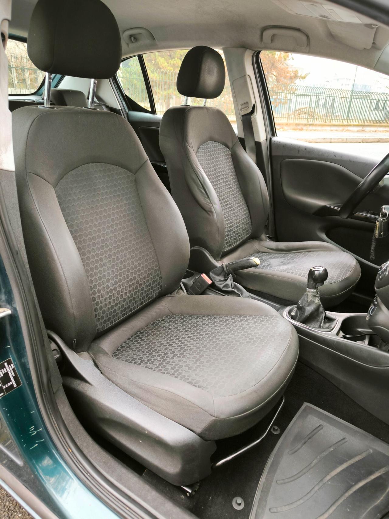 Opel Corsa LEGGERE BENE