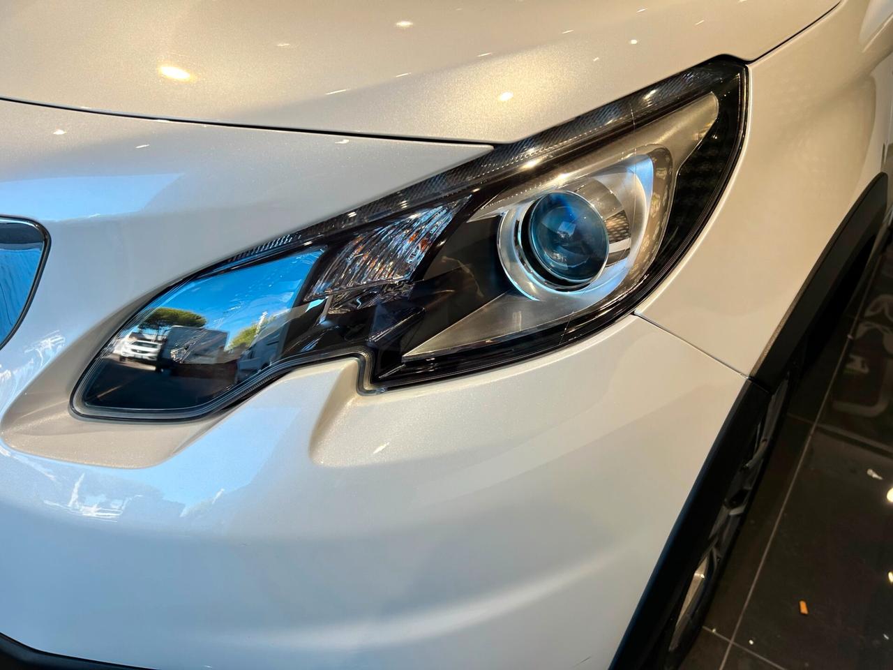 Peugeot 2008 PureTech 82 S&S Allure