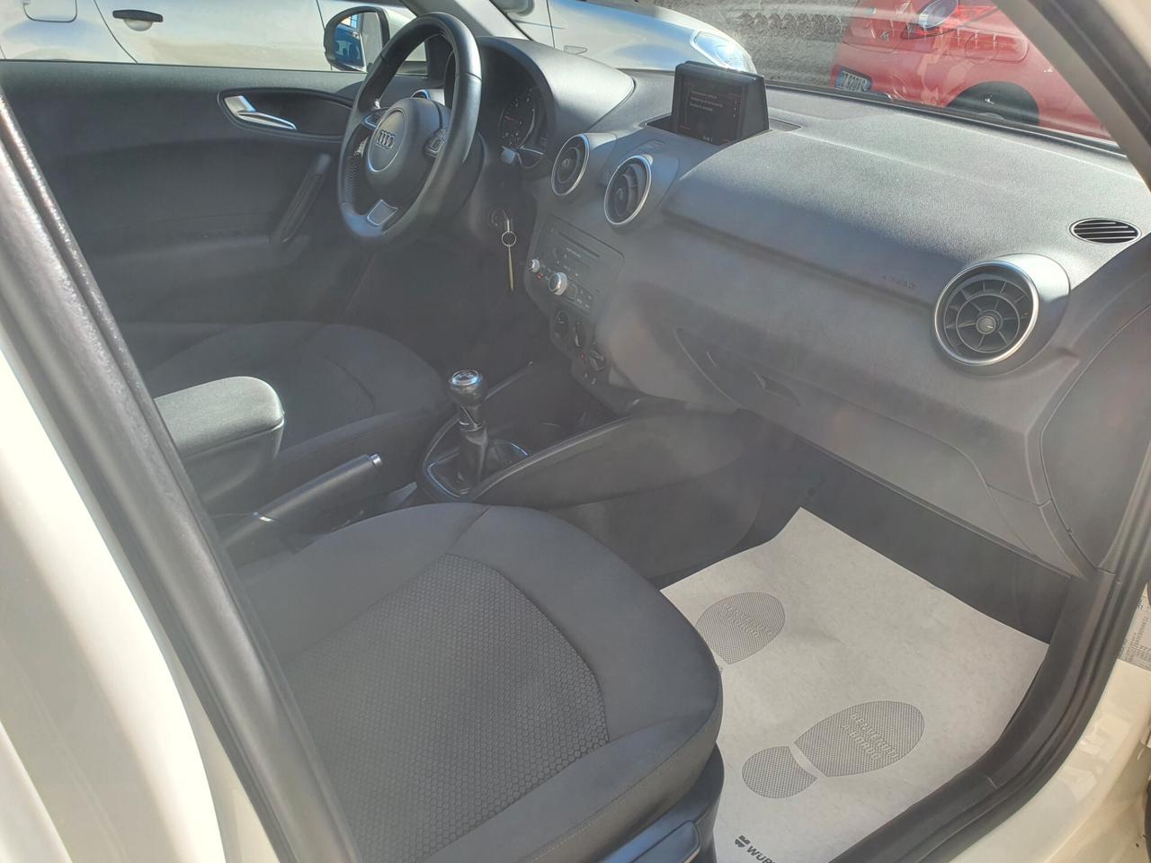 Audi A1 1.6 TDI Attraction