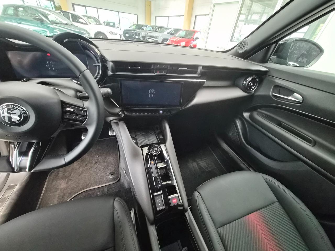 Alfa Romeo Junior 1.2 145 CV Hybrid eDCT6 Ti
