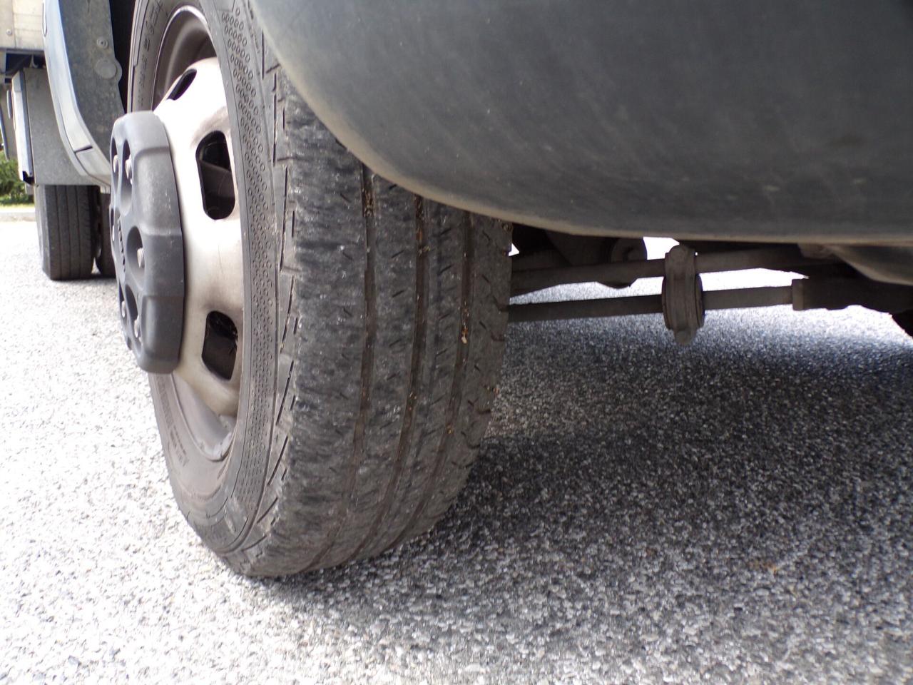 IVECO DAILY 35C12 CON CELLA FRIGO