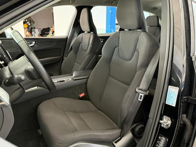 VOLVO XC60 B5 AWD Geartronic Momentum PROMO