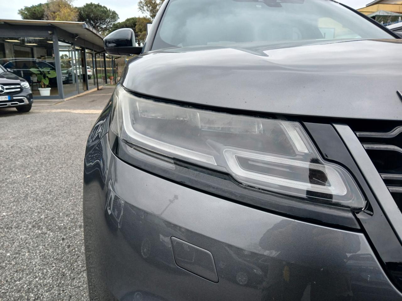 Land Rover Range Rover Velar 2.0D I4 240 CV S