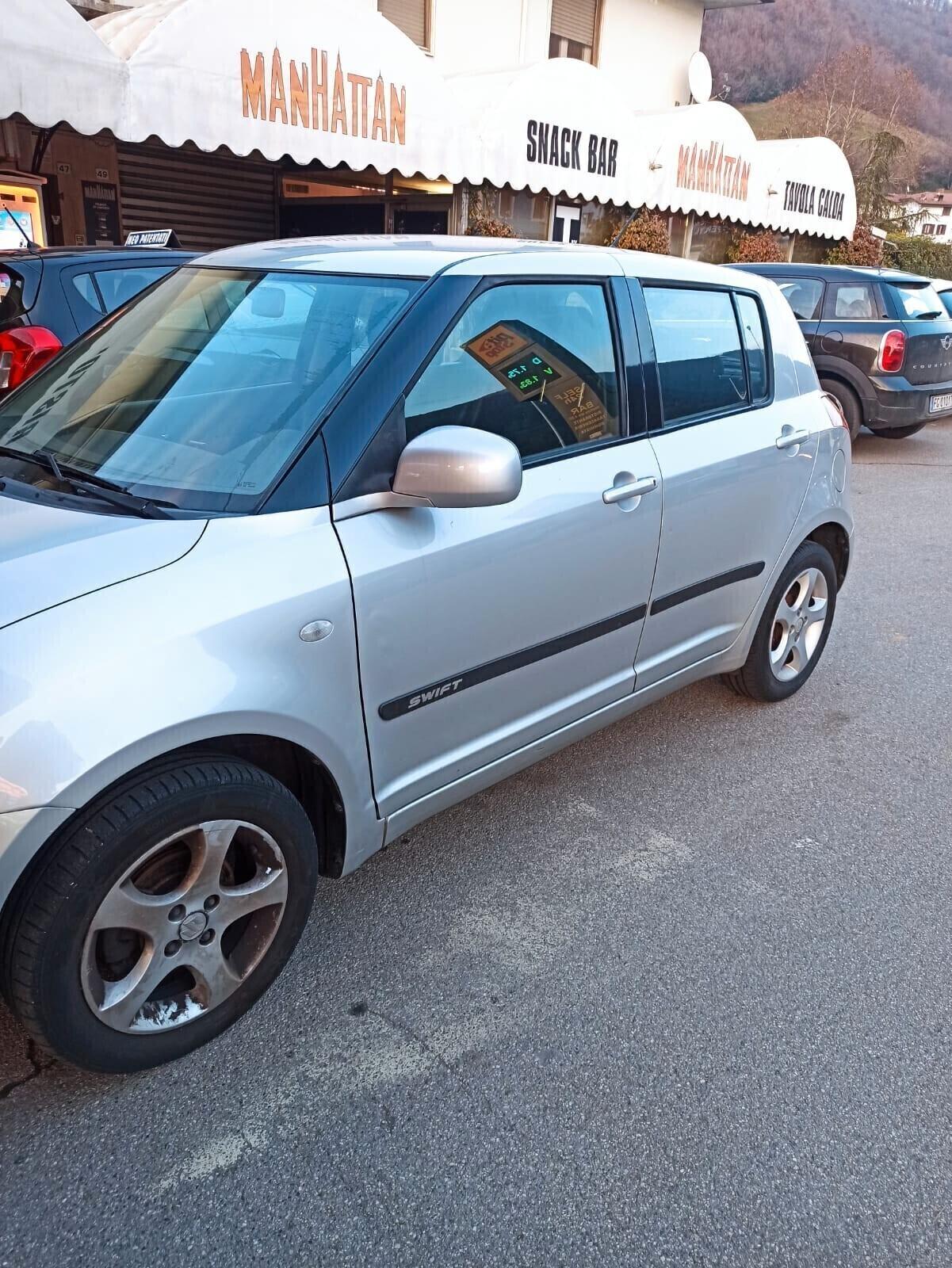 Suzuki Swift 1.3 4x4 5p. GL