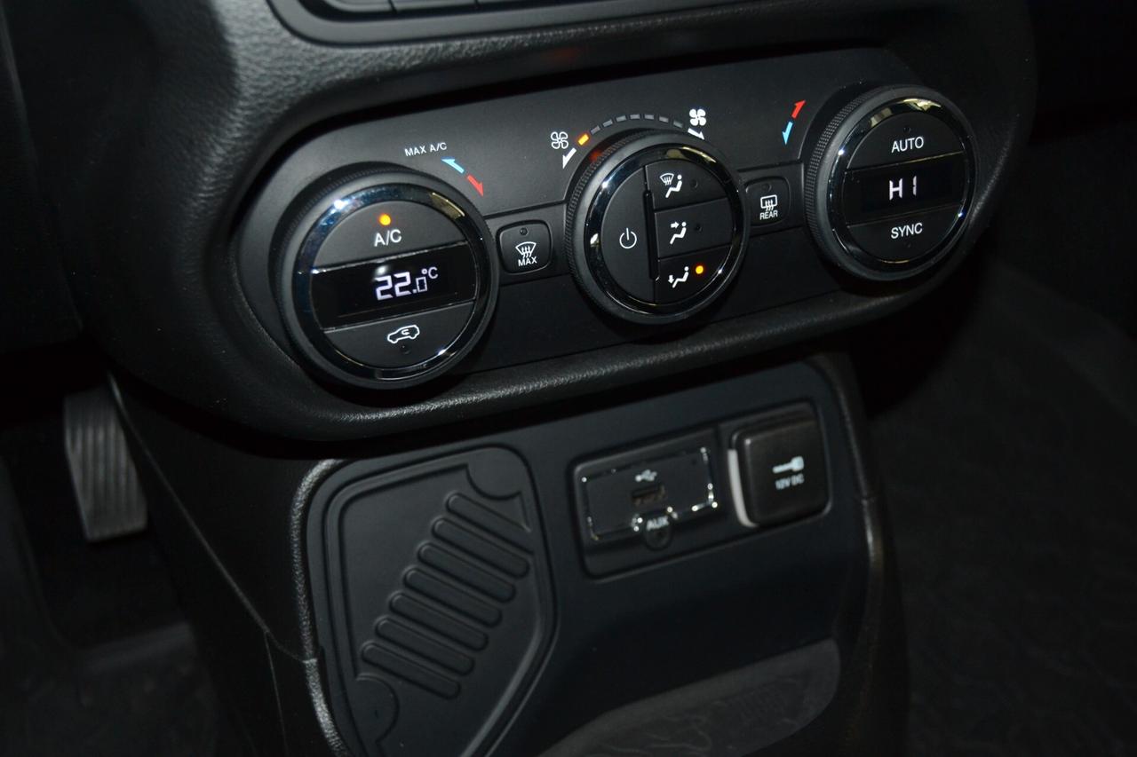 Jeep Renegade 1.6 Mjt 120 CV Limited Navi/Pelle/Gancio/XENON