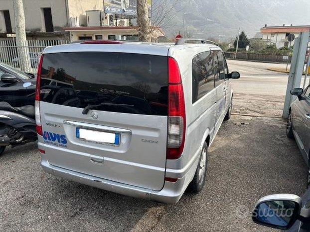 MERCEDES VIANO 8 POSTI