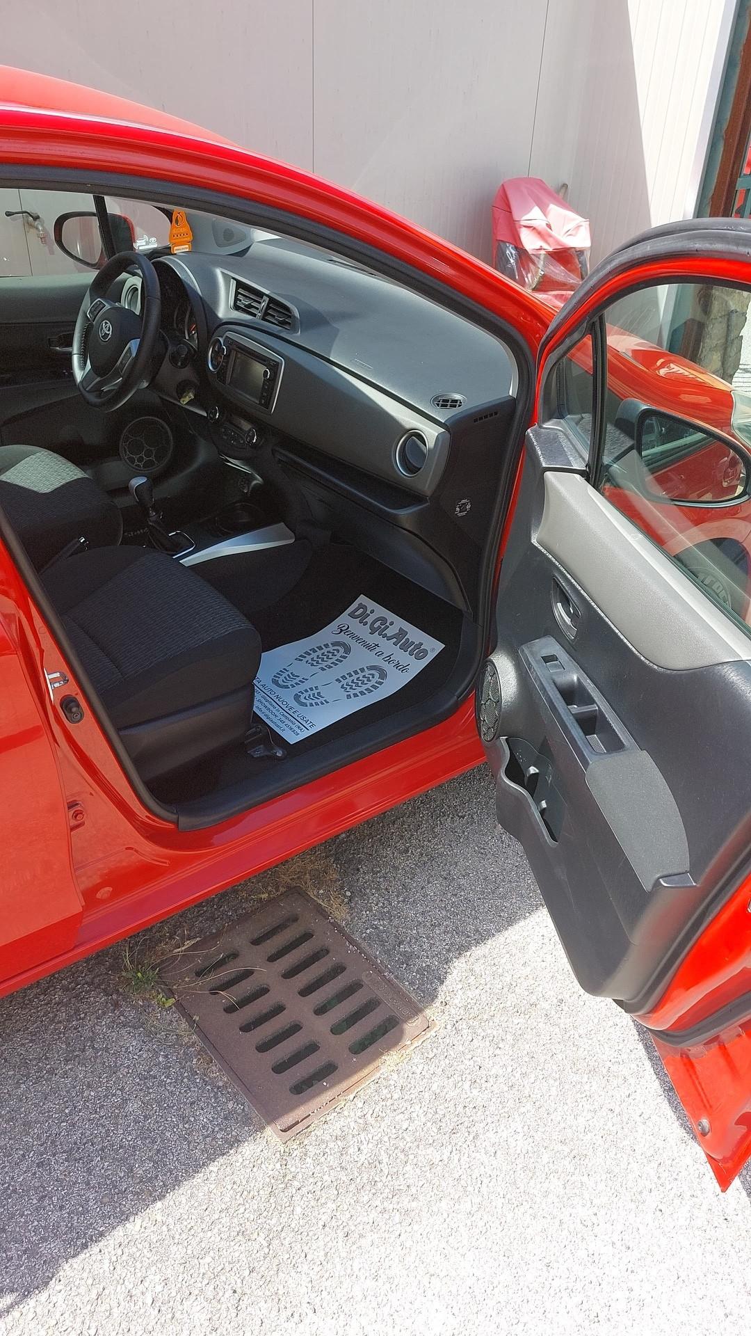 Toyota Yaris 1.0 5 porte Lounge