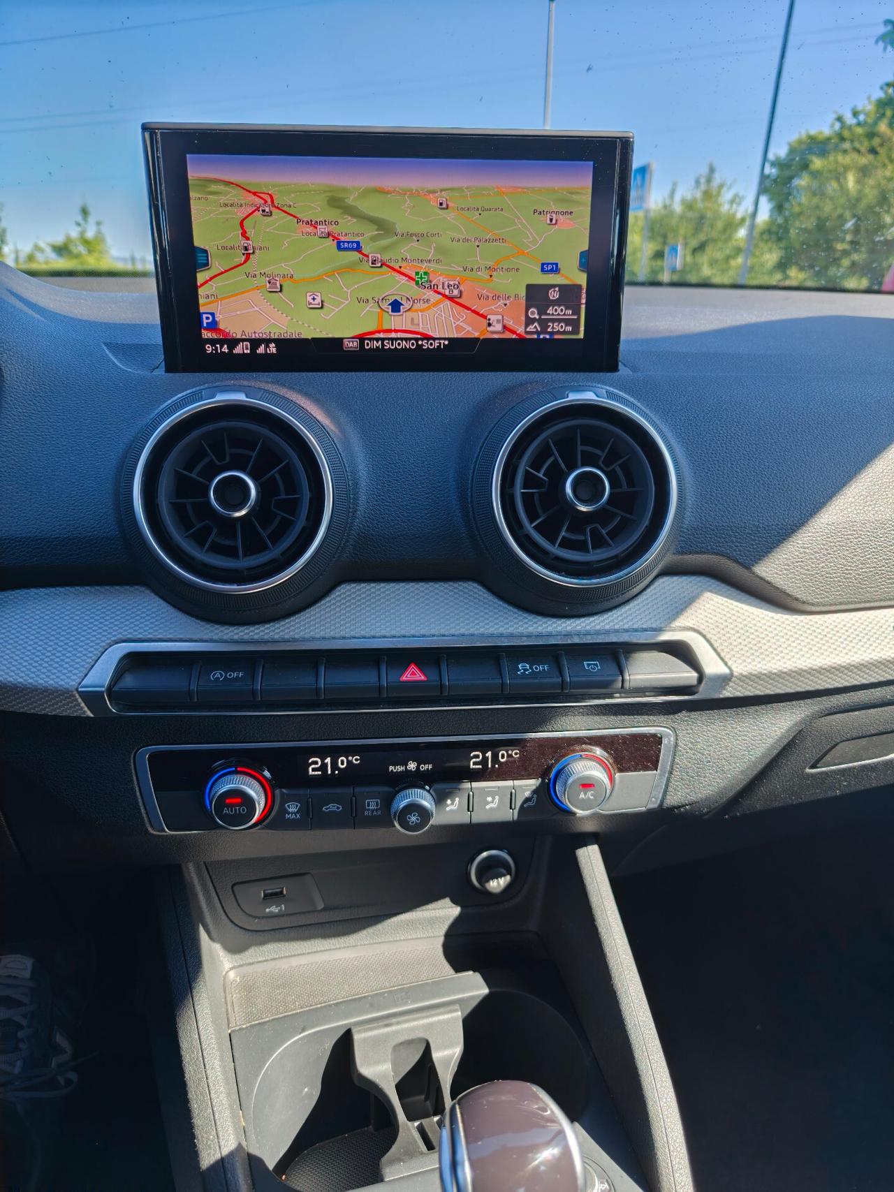 Audi Q2 35 TDI S tronic Business