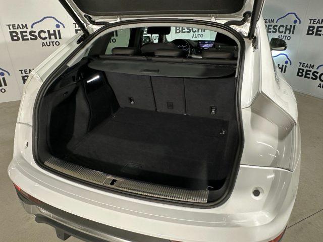 AUDI Q5 SPORTBACK 40 TDI quattro S tronic S line