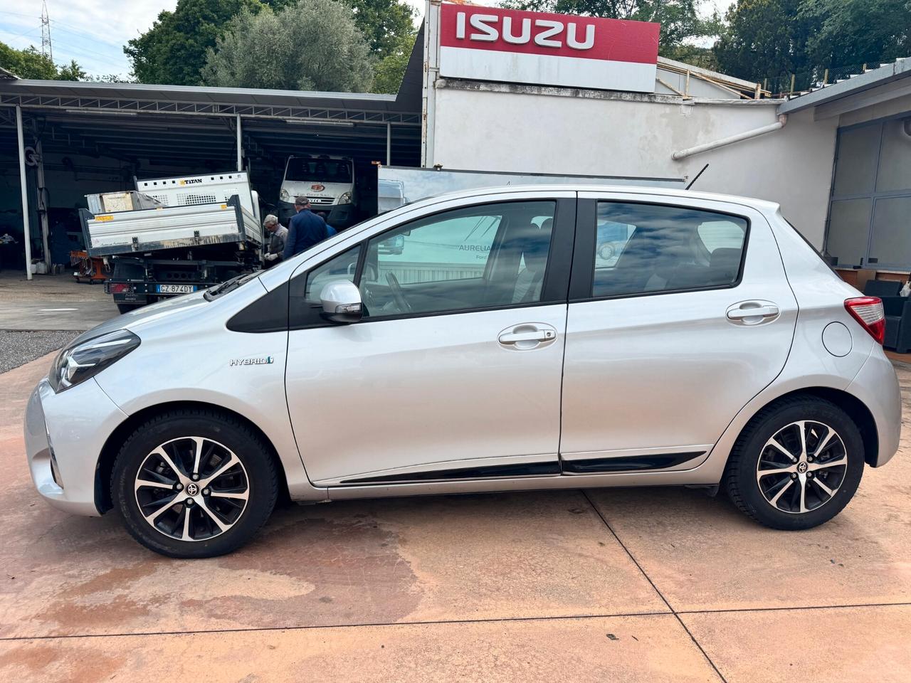 Toyota Yaris 1.5 Hybrid 5 porte Active
