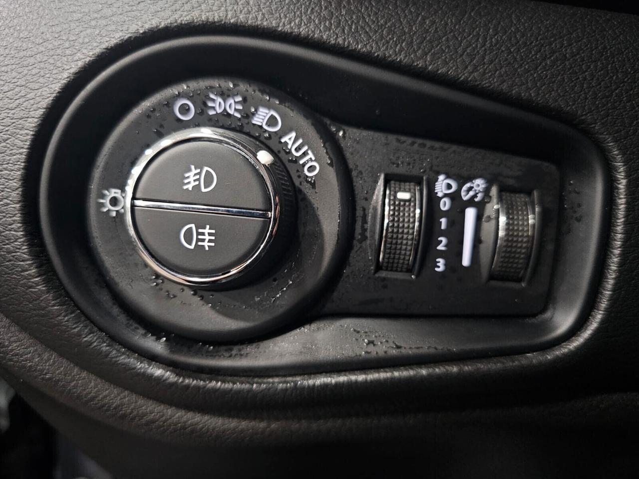 NUOVA JEEP RENEGADE LIMITED BLACK LINE 1.6 MJT 130CV MY24. ITALIANA PRONTA CONSEGNA.