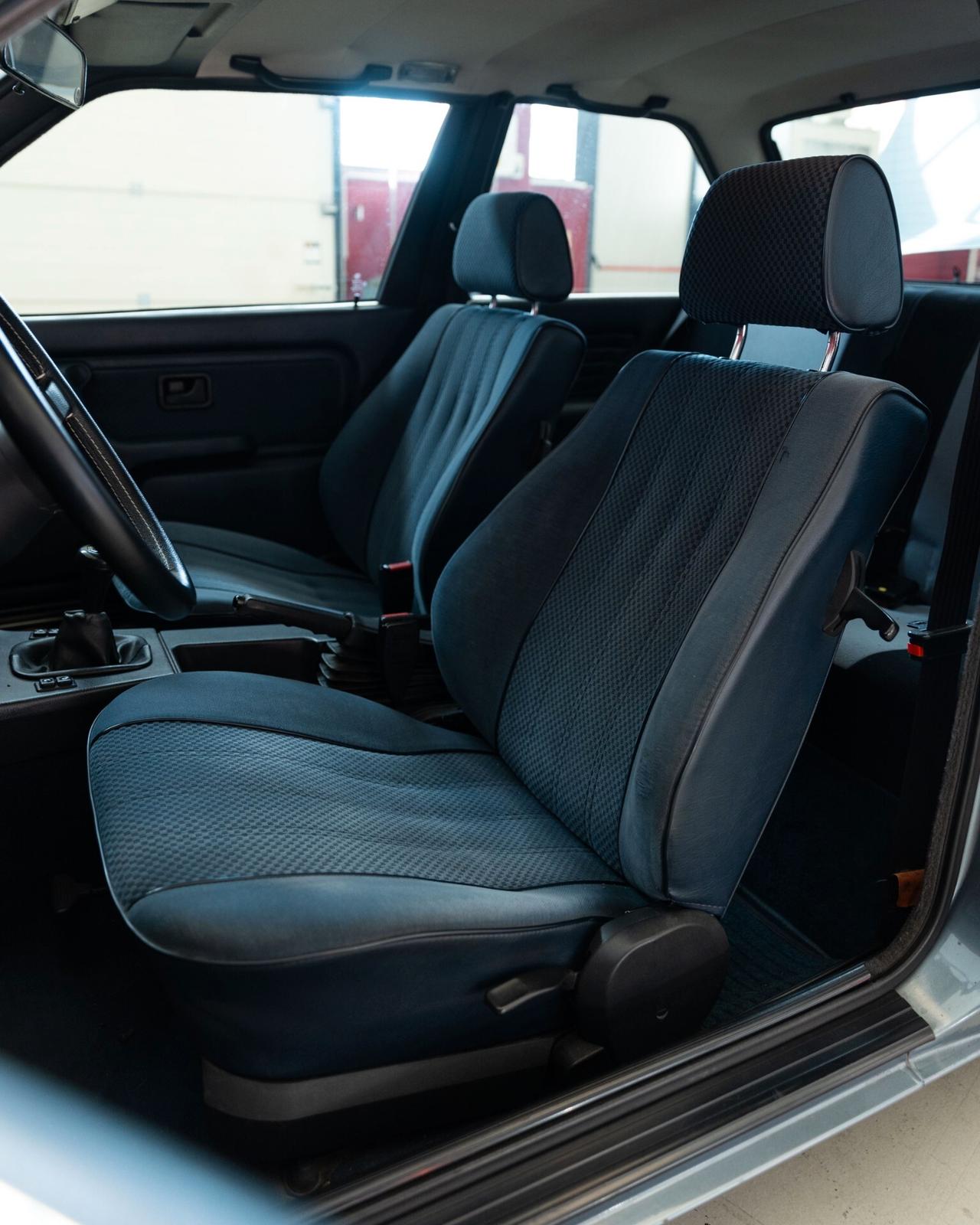 BMW E30 320I Coupè 3 Porte Targa Oro ASI