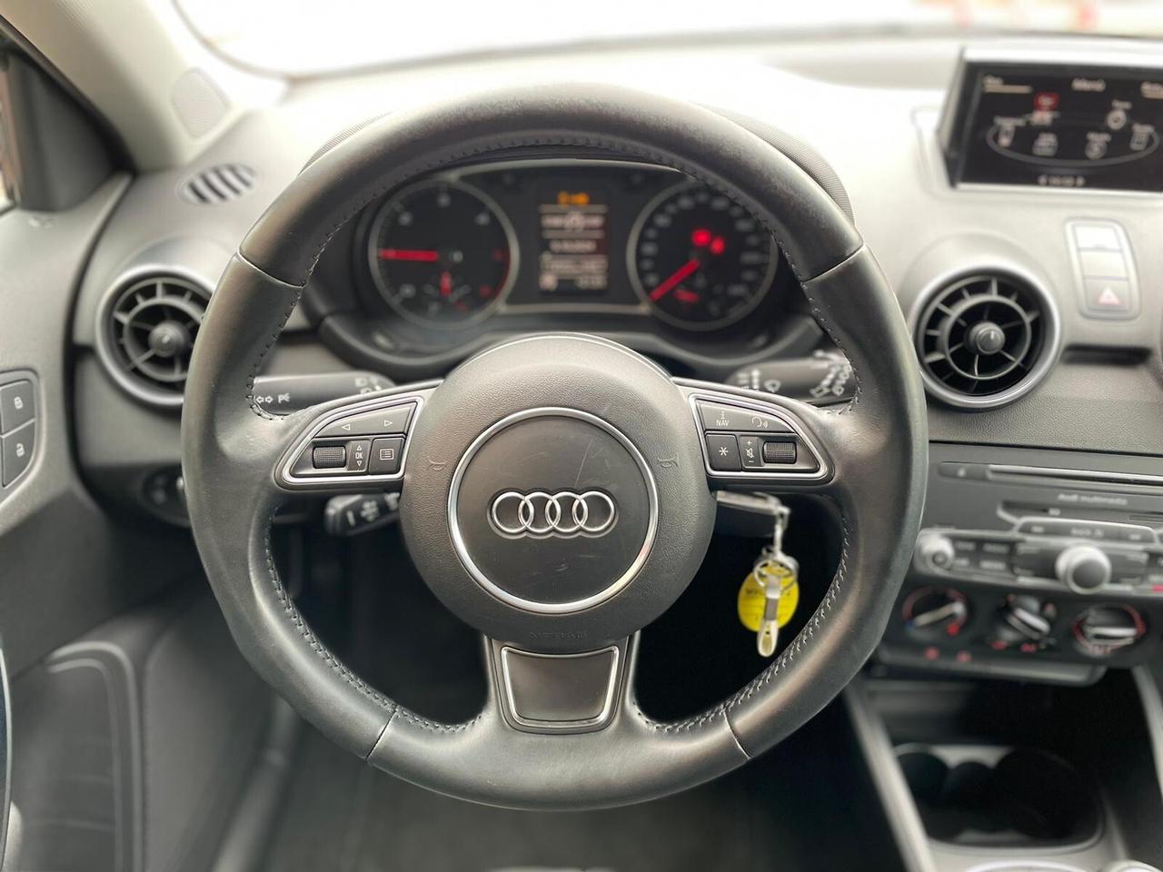 Audi A1 1.6 TDI S tronic Admired