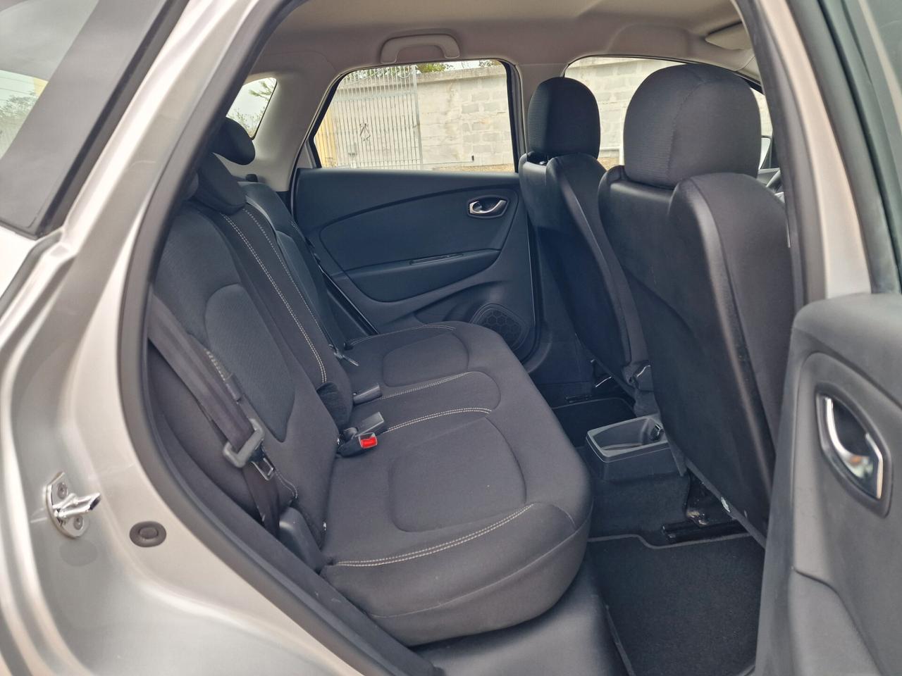 Renault Captur dCi 8V 90 CV EDC Start&Stop Sport Edition2