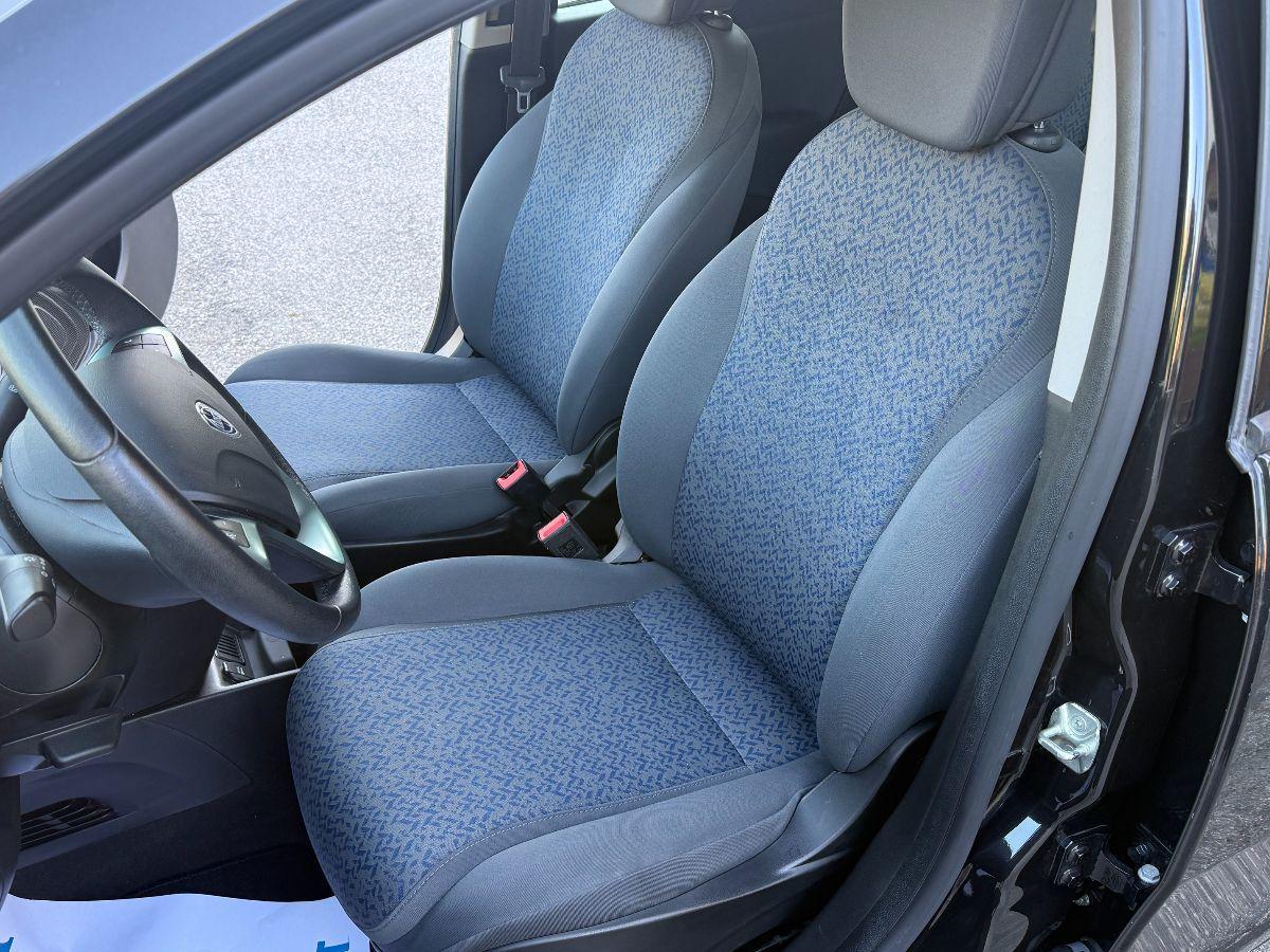 LANCIA - Ypsilon - 1.0 FireFly 5p.S&S Hyb. Platino