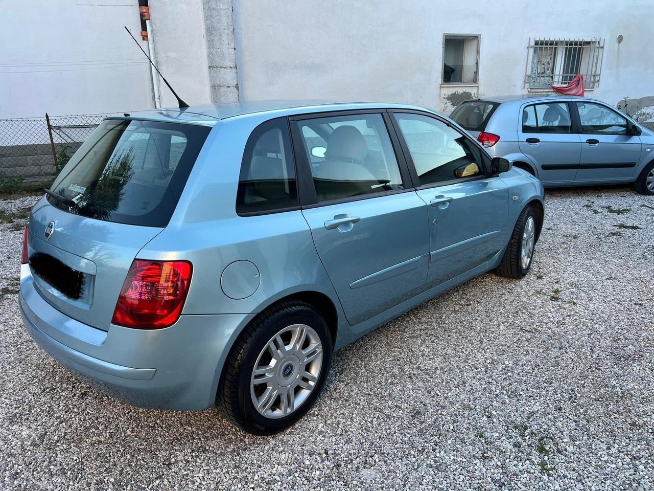 Fiat Stilo 1.6i 16V 5 porte Dynamic