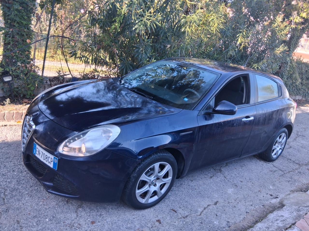 Alfa Romeo Giulietta Distictive 1.6