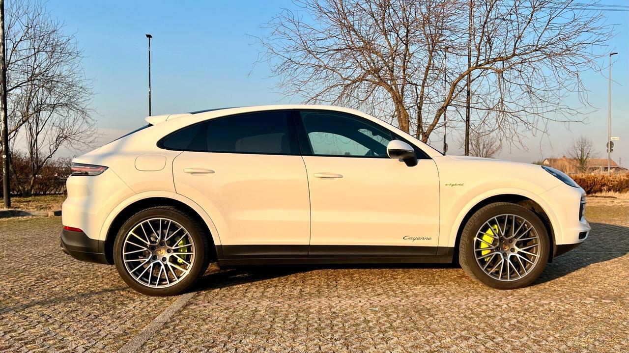 Porsche Cayenne Coupé 3.0 V6 E-Hybrid *PREZZO PROMO*