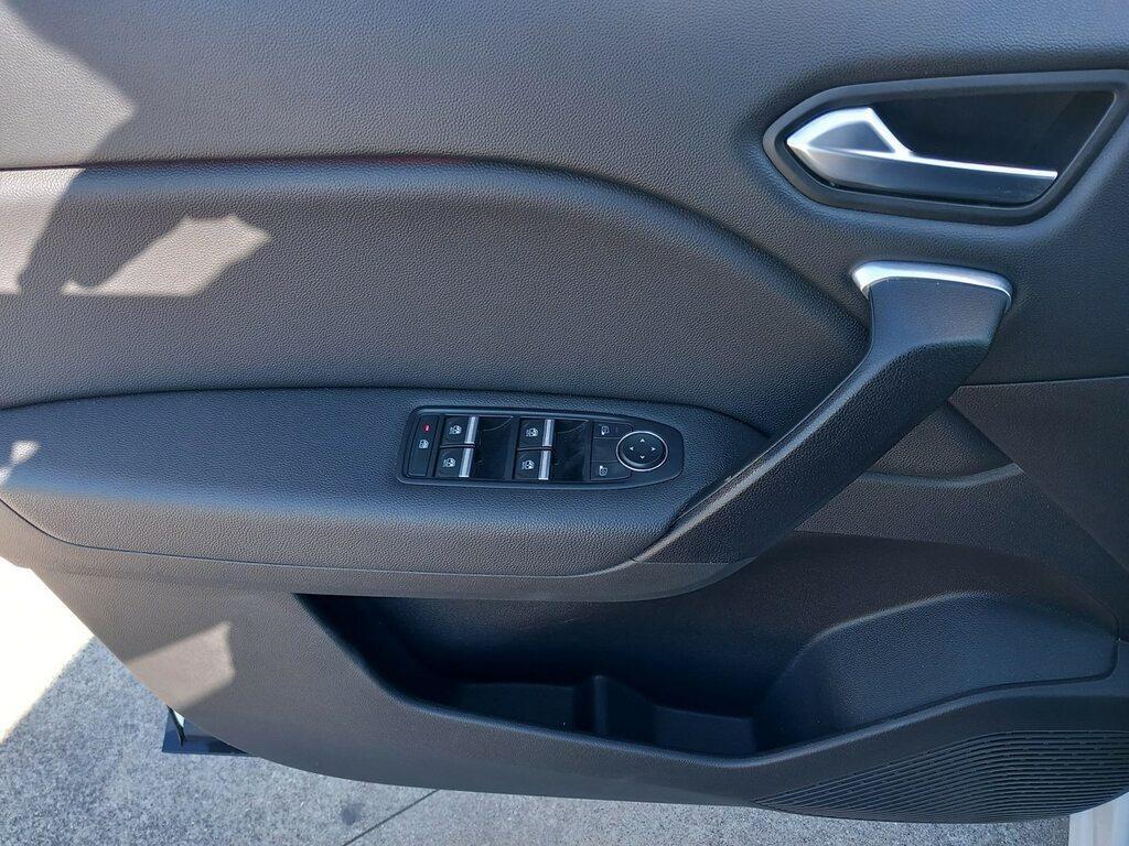 Renault Captur 1.6 Hybrid Techno E-Tech Auto