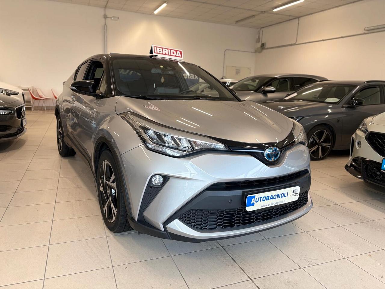 Toyota C-HR TREND 2.0 Hybrid E-CVT 26000 KM