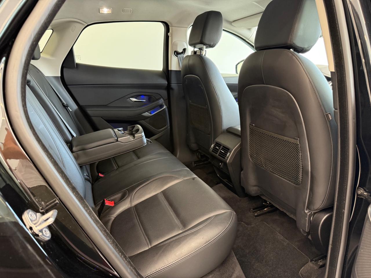 Jaguar E-Pace 2.0d i4 R-Dynamic S awd 180cv automatica 1 proprietario