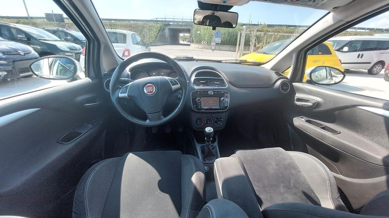 Fiat Punto 1.4 8V LOUNGE 5 porte GPL DI SERIE