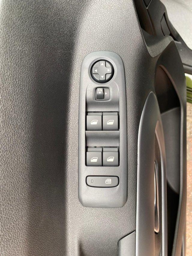 FIAT Doblo 1.5 BlueHdi 100CV *UConnect*Keyless*Sensori