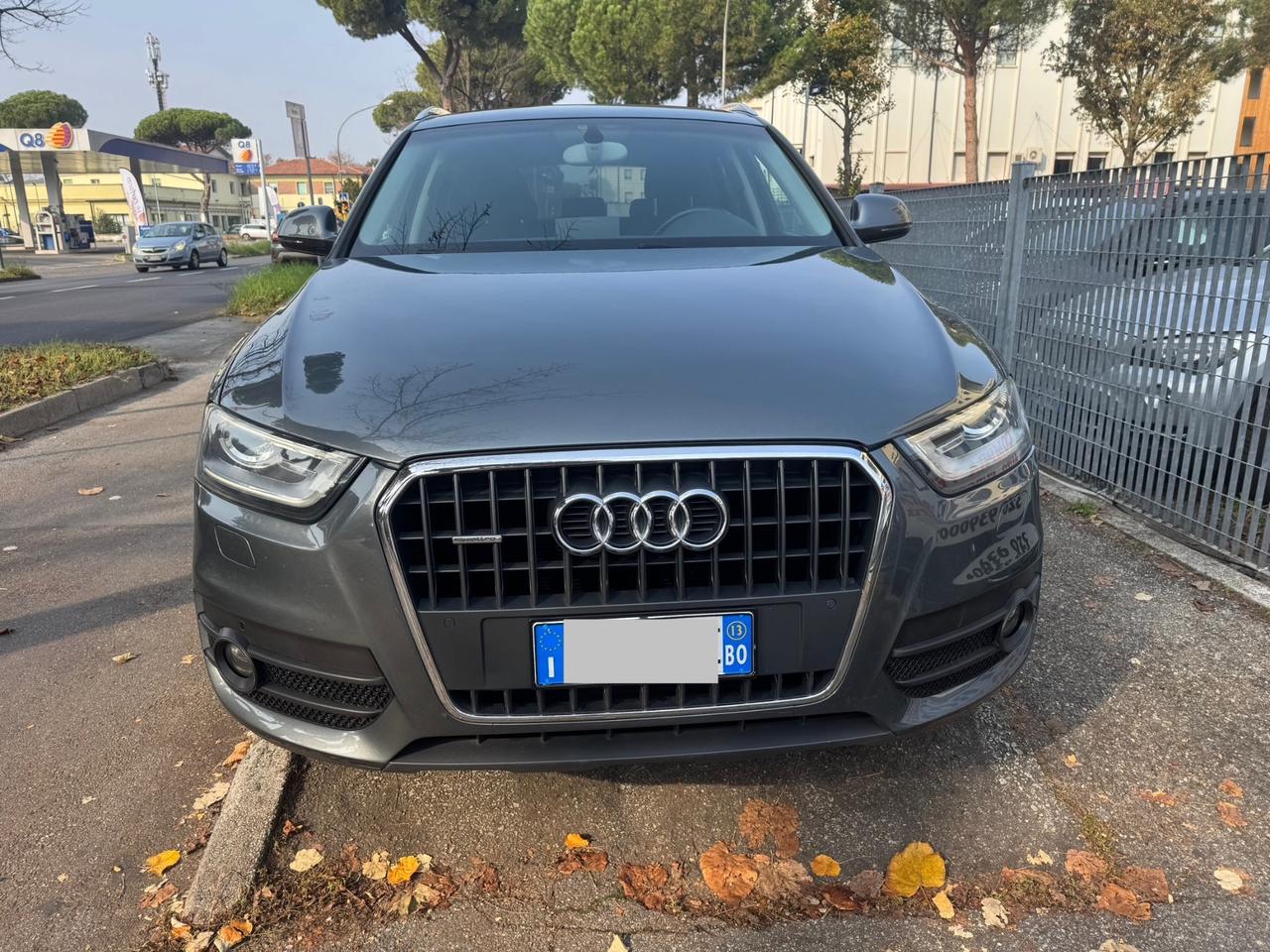 Audi Q3 2.0 TDI 4X4 neopaten garanzia 12 mesi