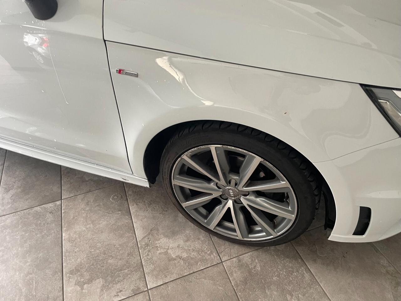 Audi A1 1.6 TDI S tronic line edition