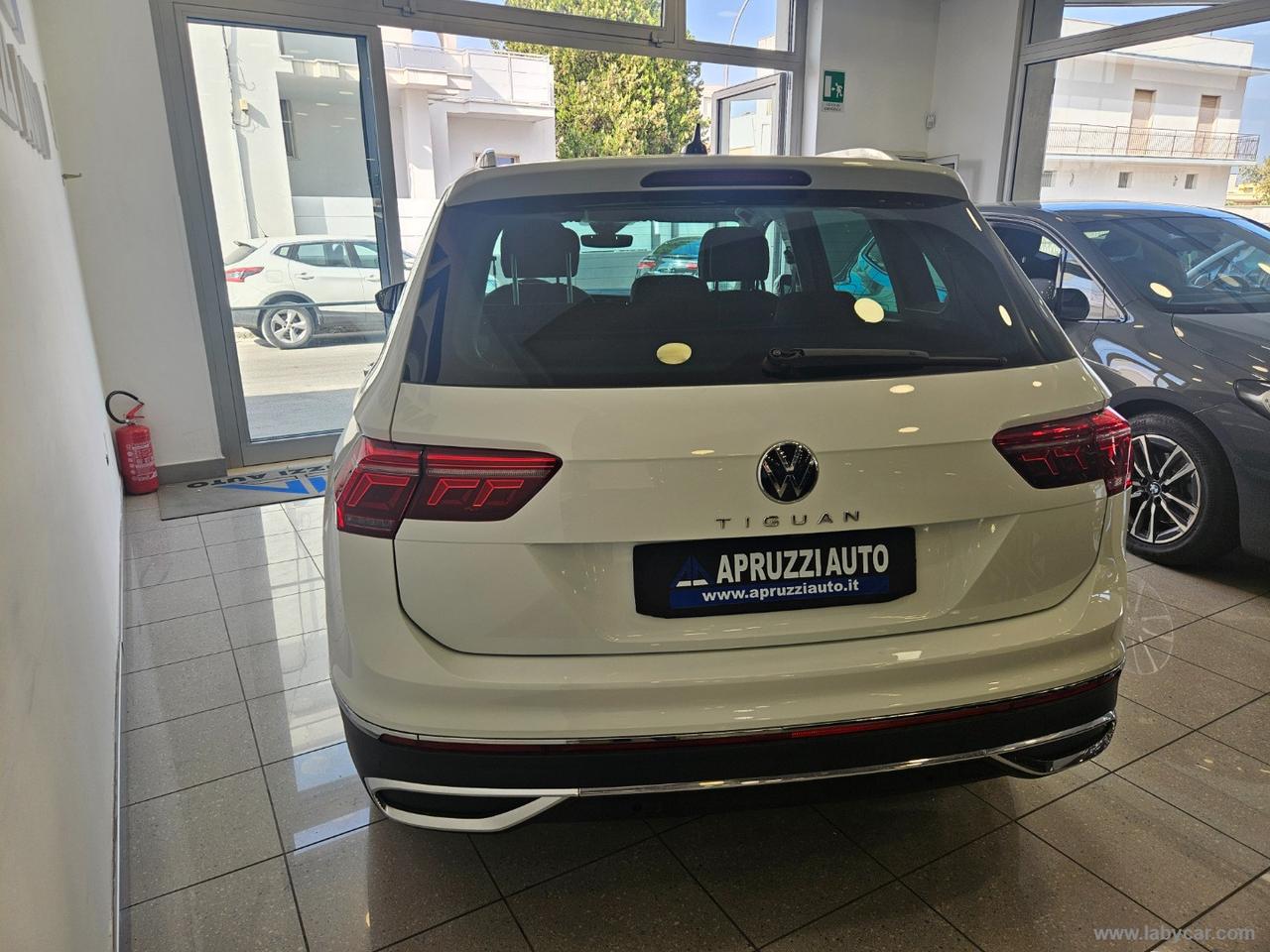 VOLKSWAGEN Tiguan 2.0 TDI 150CV SCR DSG Elegance